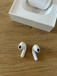 Airpods 3 v záruke - 3