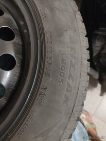 Predám zimné pneumatiky značky Bridgestone; 185/65 R15 - 3