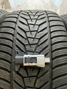 Zimne Pneu Hankook 275/35 R19 285/30 R20 Dvojrozmer - 3