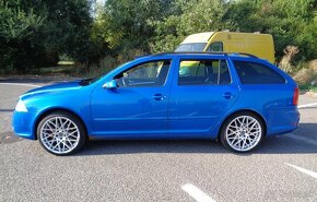 Škoda Octavia Combi 2.0 TDI RS - 3