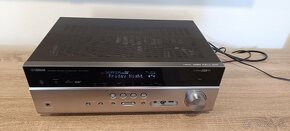 Predám strieborný 5.1 AV receiver Yamaha RX-V 500D - 3