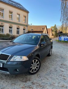 Škoda Octavia 2 Scout - 3