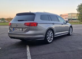 Volkswagen Passat Variant 2.0 TDI R-line - 3