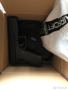 Airsoftová zbraň replika GLOCK 17 - 3