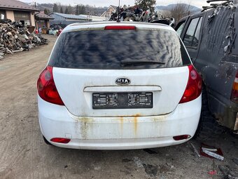 KIA CEED r. 2007 - 3