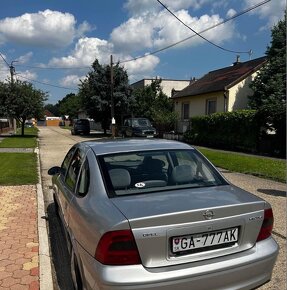 Opel Vectra 1.8 benzín 85kw STK EM2026 - 3