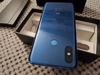 Xiaomi Mi 8 dual sim 6/128GB TOP STAV - 3