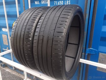 2x 275/35R22 Pirelli Pzero - 3