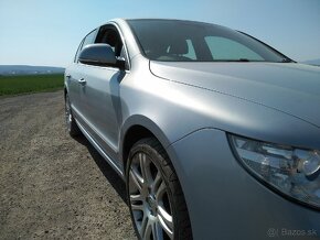 Rozpredám Superb 2 elegance 2.0 TDI Dsg - 3