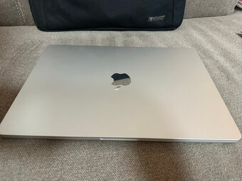 Apple MacBook Air 15" M3 512GB MRYQ3SL/A strieborný - 3