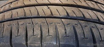 Predám 4ks slušné letné 215/70r15C Michelin na dodávku - 3