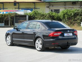 Škoda Superb 2.0 TDI CR 170k Elegance DSG - 3