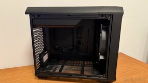 Predam mITX PC skrinku Fractal Design Torrent Nano Solid - 3