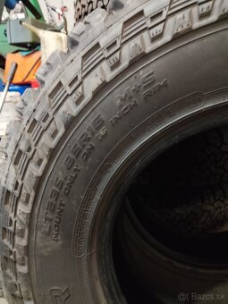 Cooper discoverer s/t 235/85r16 - 3