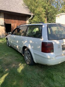 Volkswagen Passat b5 1,9tdi 81kw na diely - 3