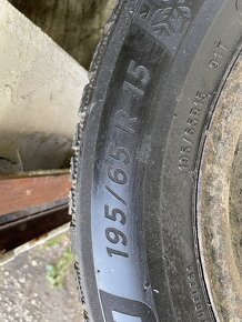 195/65 R15 - 3