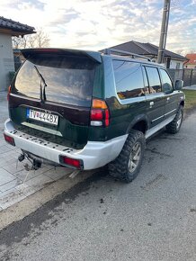 Mitsubushi Pajero Sport - 3