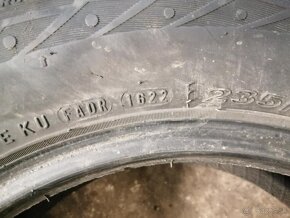 235/60r16 - 3