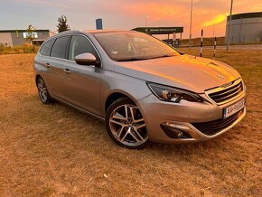 Peugeot 308 2.0 BLUE HDI - 3