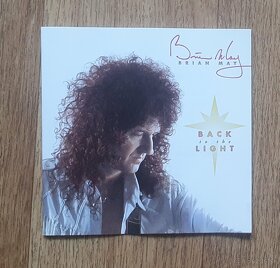 Prodám CD BRIAN MAY - BACK TO THE LIGHT - 3