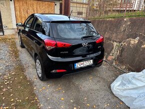 hyundai i20 1,2 benzin 4-valec r.v. 2017 - 3