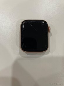 Apple Watch 5 gold aluminum 40mm - 3