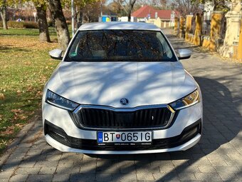 Škoda Octavia IV 1.5 TSI - 3