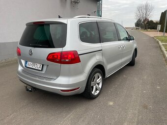 Predám Volkswagen Sharan 2.0 tdi dsg - 3