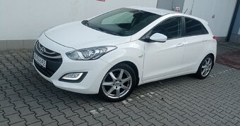 Hyundai i30 102 000 km - 3