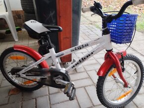 2x bicykel a jedna kolobežka - 3