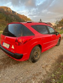 Peugeot 207 sw 1.4 70kw - 3