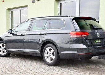 Volkswagen Passat 2.0TDi COMFORTLINE DSG ACC 1M 110 kw - 3