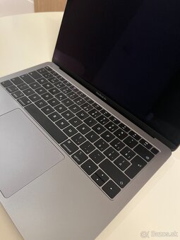 MacBook Air 2018 – 8GB RAM, 128GB SSD - 3