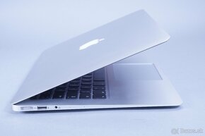 ZÁRUKA/Macbook Air 13.3"/I5 1.6HZ/4GB RAM/128GB SSD - 3