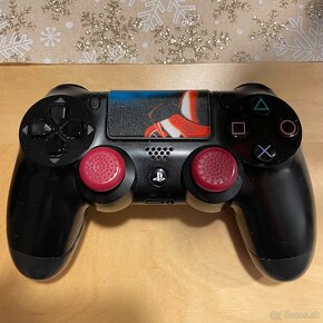 PlayStation 4 - 3