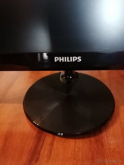 LED monitor Philips 227 E - 3