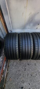 letné pneu bridgestone 245/30r20 - 3