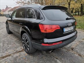 Audi Q7 , 7-miestne - 3