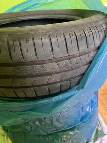 Michelin 185/65R15 - 3