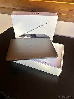 Apple MacBook Pro 13 - 3