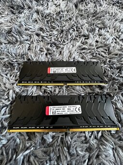 Predám RAM Kingston HyperX Predator DDR4 32GB - 3