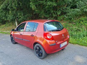 Renault Clio III - 3