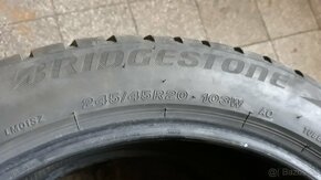 Bridgestone 245/45R20 - 3