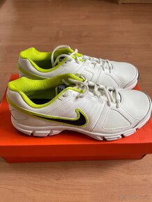 Predám nové tenisky Nike Downshifer5 White/Black/Vlt, UK 7 - 3