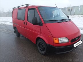 Ford Transit 2.5 51kw 6miestne - 3