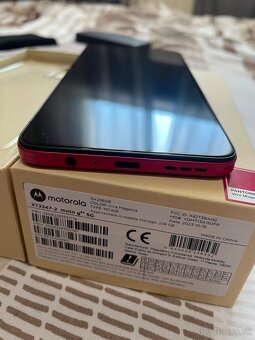 Motorola Moto G84 12GB/256GB - 3