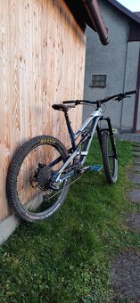 Horsky bicykel YT INDUSTRIES CAPRA 27 - 3