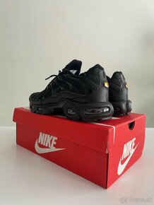 Nike Air Max Plus - Triple Black - 3