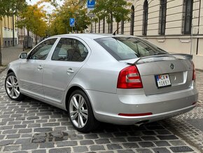 Škoda Octavia RS 2.0TFSI 200ps Sedan Swiss R18 - 3