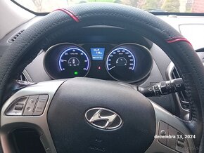 Predám Hyundai ix35, 2.0 diesel, CRDi VGT Style 4x4 - 3